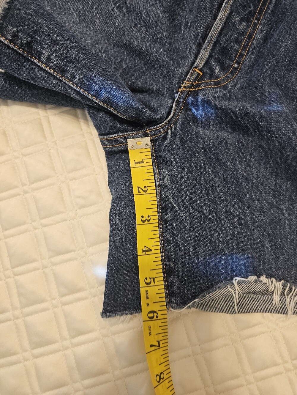 Levi's 501 Jean Short - Picture 14 of 14